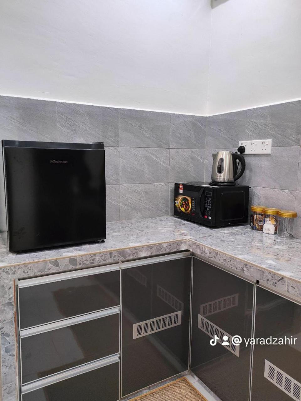 Homestay Habi Residence Kepala Batas  エクステリア 写真